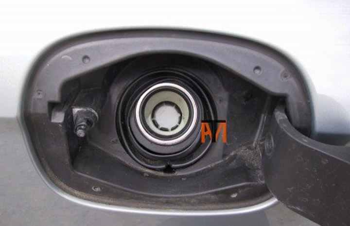 Ford Easy Fuel Cap